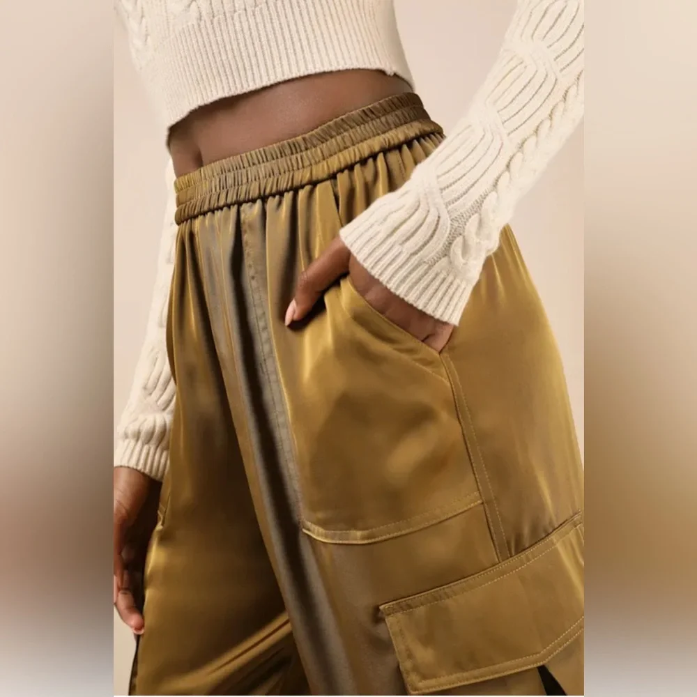 NWT Lulus Chic Dedication Olive Green Satin High-Rise Cargo Jogger Pants - Picture 3 of 7